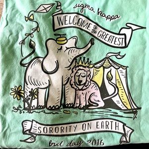 Sigma Kappa Long-Sleeve • Mint green • XL “Where the Wild Things Are” 💕